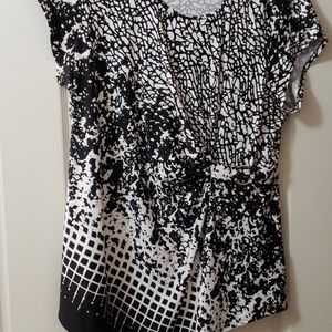 Black and White Ladies top